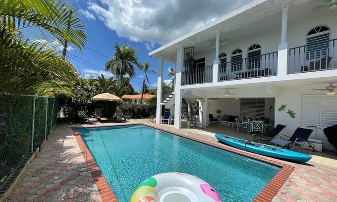 Stella House | 4 Bedrooms,5 beds, 3 Full bathrooms,Sleeps up to 8 with private pool