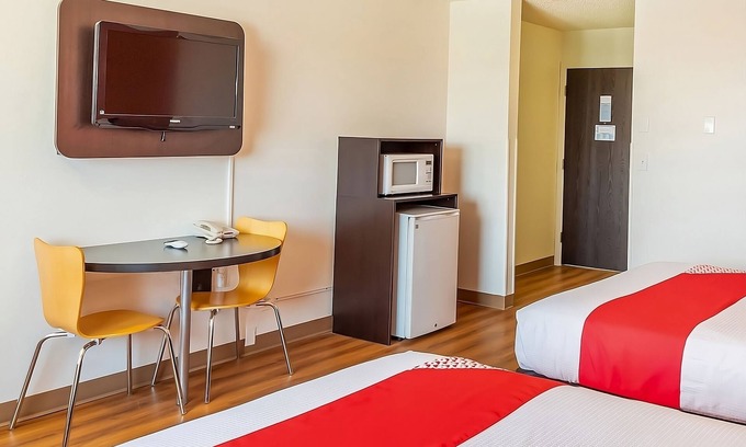 Shelby Hotel | 4 Budget-Friendly Units, Free Parking Onsite, Minutes to Williamson Park