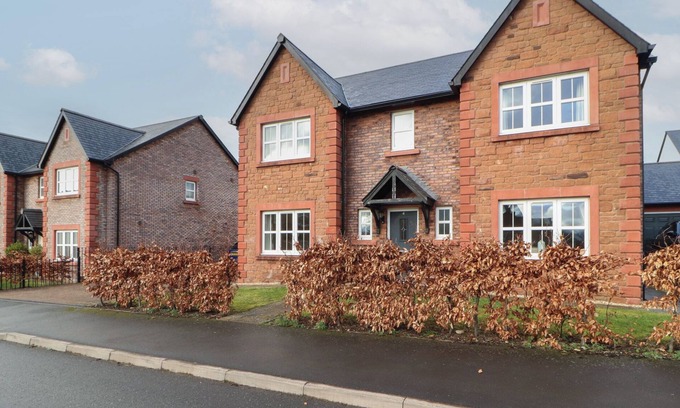 Penrith Cottage | 4 CENTURION RISE, family friendly, with a garden in Penrith