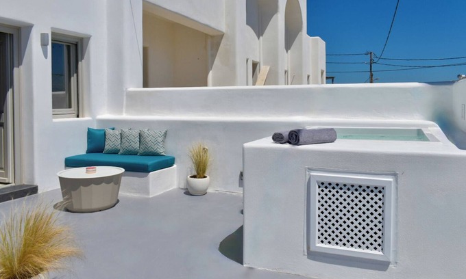 Messaria Apartment | 4 | Deluxe Suite | Private Hot Tub | White Orchid Luxury Suites
