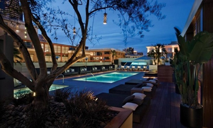 Gaslamp Quarter Hotel | 4 Family-friendly Units In the Heart of Downtown San Diego! Onsite Parking!