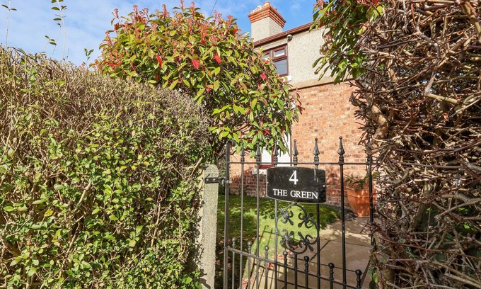 Chorlton-by-Backford Cottage | 4 Green Farm Cottage