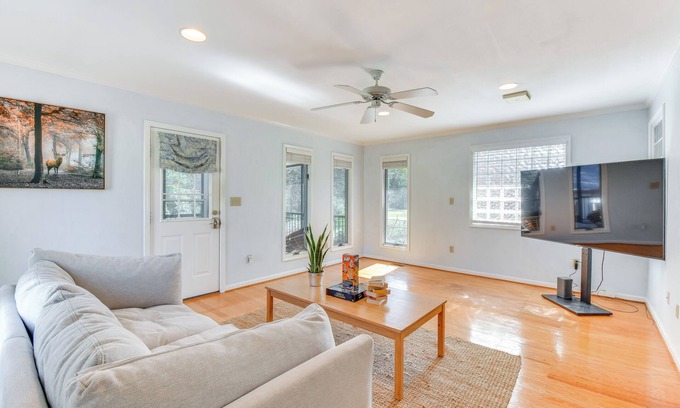 Hartwell House | 4 Mi to Lake Hartwell: Welcoming Family Home