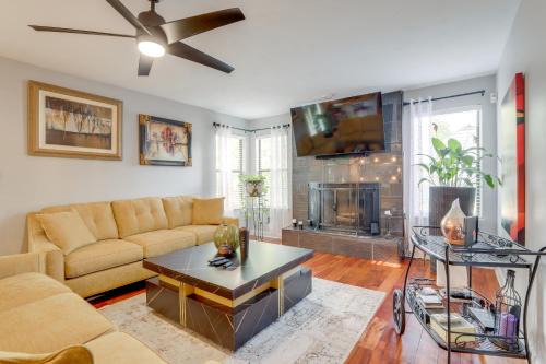Stone Mountain House | 4 Mi to Stone Mountain Retreat with Office!
