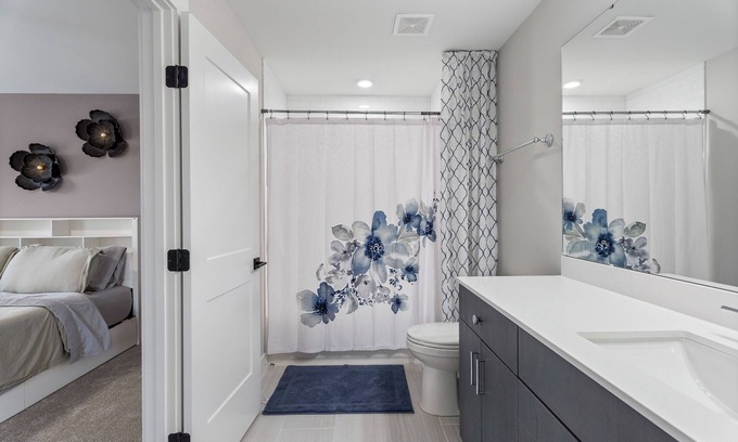 Raleigh House | 4 Min To North Hills, Walk to Shop, Dine, Home Gym