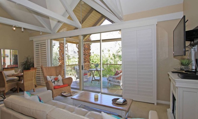 Indian Wells Condo | 4 Mountain Cove 2 bedroom