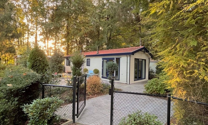 Municipality of Epe Ski Chalet | 4 person Boschalet in Epe (Veluwe) Comfortable, fully equipped.