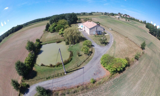Saint-Martin-de-Gurson Apartment | 4-PERSON GITES WITH SWIMMING POOL IN SAINT MARTIN DE GURSON