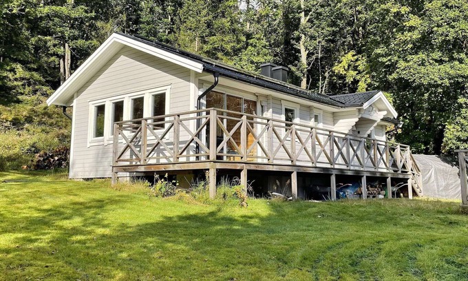 Vasterlanda House | 4 person holiday home in VESTERLANDA-By Traum
