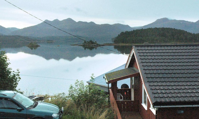 Halsa Municipality House | 4 person holiday home in VÅGLAND-By Traum