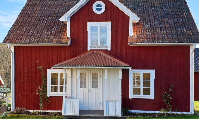 Horn House | 4 person holiday home in HORN