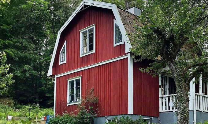 Karlsborg Municipality House | 4 person holiday home in KARLSBORG