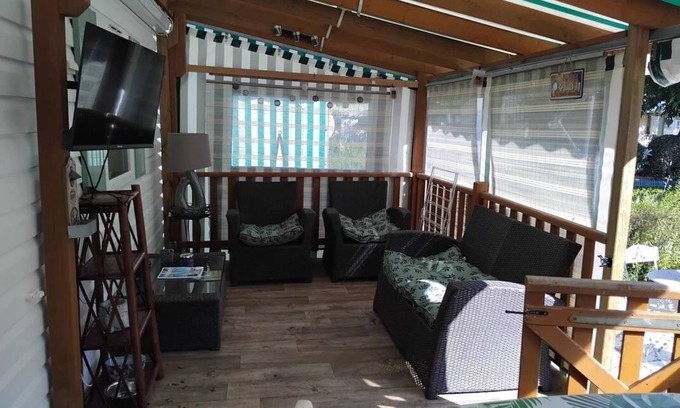 Notre-Dame-de-Riez House | 4-person mobile home with private shower room