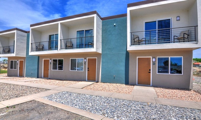 Grand Junction House | 4 Private townhomes, 8 bedrooms, sleeps 20!