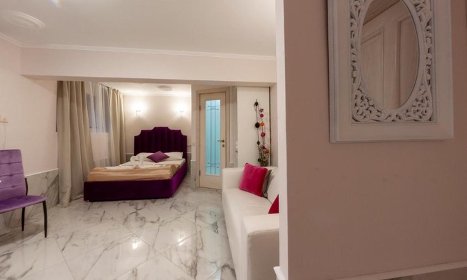 Airport District Hotel | 4 Rooms Hotel