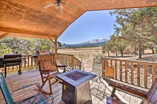 Coaldale House | 4-Season Mountain Escape with Breathtaking View!