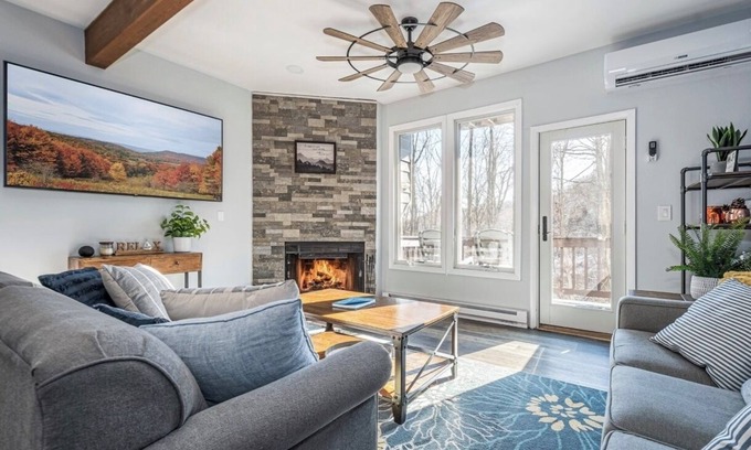 McHenry House | 4 Seasons Wisp - Ski In/Ski Out Townhome with Lake Access, Hot Tub