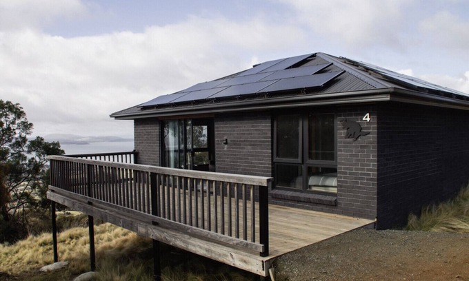 Mount Rumney House | 4 Seaview Devil Mt Rumney Escapes