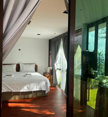 Tawau Cabin | 4 Simple Minimalistic Rooms at Sunset Lodge - Eco Valley Retreat 豐之谷