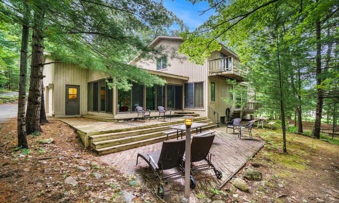 Maple City House | 4 Skippers Wood