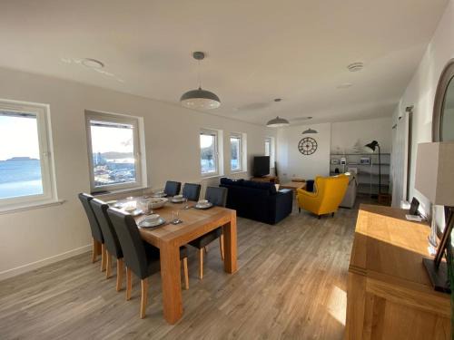 Stornoway Apartment | 4 South Beach Stornoway