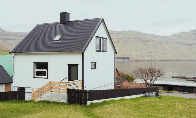 Sydrugota House | 4 star holiday home in Syðrugøta
