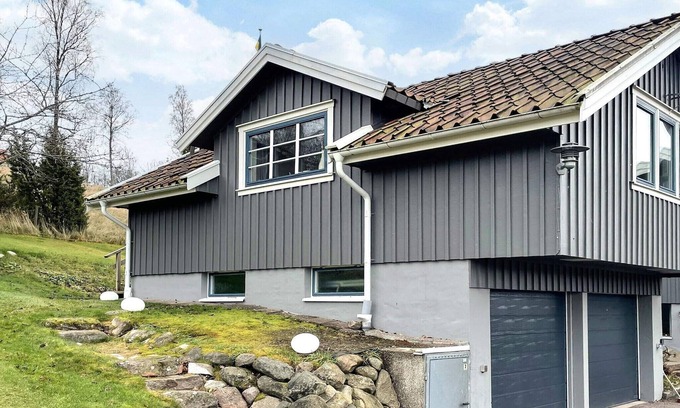 Kungalv O House | 4 star holiday home in Romelanda