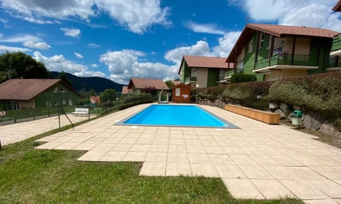 Gerardmer Apartment | 4 stars - Beautiful lake view - 300m from the lake and downtown - Outdoor swimming pool