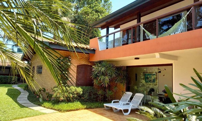 Pedra Verde House | 4 SUITES - air conditioning - CLOSED CONDOMINIUM - near the sea -