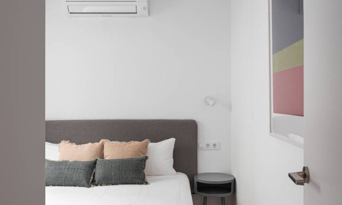 Doctor Barraquer-Grupo Renfe-Policlinico Apartment | 40 m² Apartment ∙ 1 bedroom ∙ 4 guests