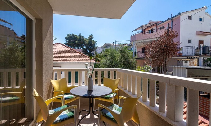 Municipality of Trogir Apartment | 40 m² Apartment ∙ 1 bedroom ∙ 4 guests