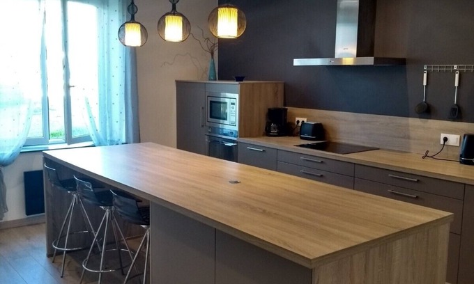 Donville-les-Bains Apartment | 40 m² first floor apartment - Large fully equipped kitchen