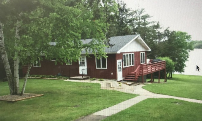 Lodi Cabin | 40 min from UW-Madison! New Listing!