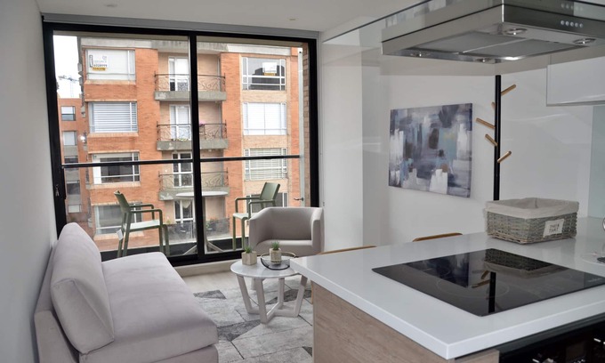 San Patricio Apartment | 401 Exclusive 1 bedroom loft with balcony
