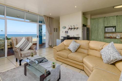 Margate Beach Apartment | 402@ColonialSands