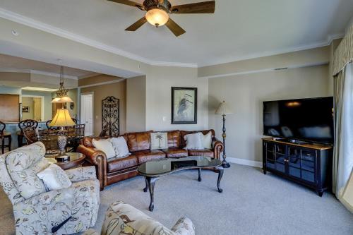 Shelter Cove Villa | 403 Main Sail