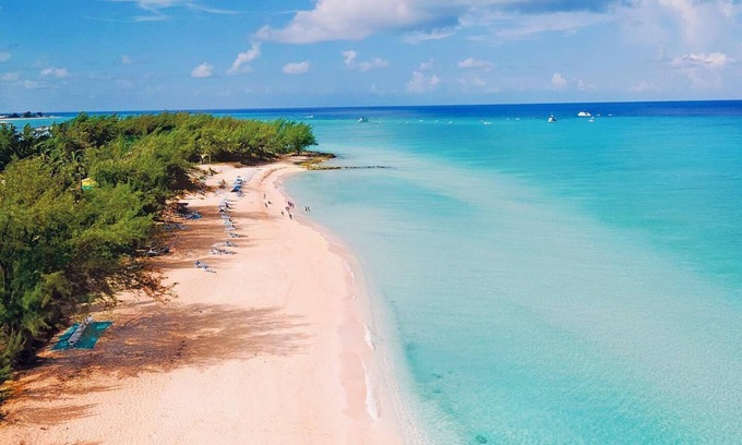 Bimini Islands Condo | 40912 Beachside Condo!