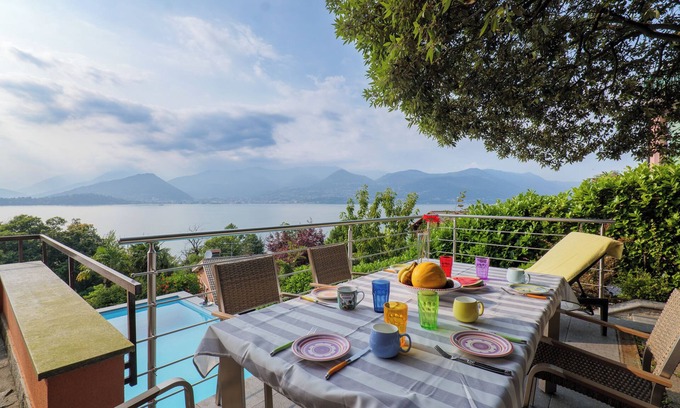 Cerro House | 4½-room semi-detached house with pool and air conditioning