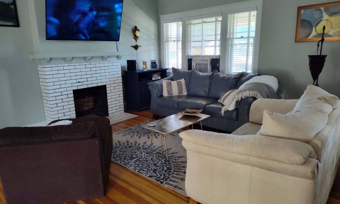Trinidad House | 420 Friendly! A Charming 3 Bedroom Home Within Walking Distance of Downtown