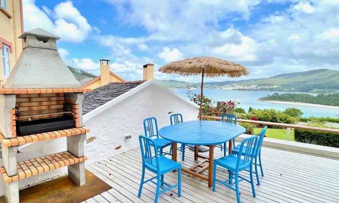 Porto do Barqueiro House | 420 m² House ∙ 4 bedrooms ∙ 8 guests