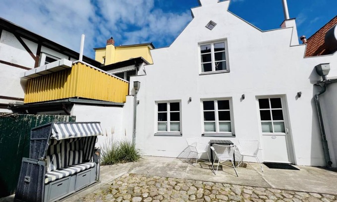 Warnemuende Apartment | 43 m² Apartment ∙ 1 bedroom ∙ 3 guests