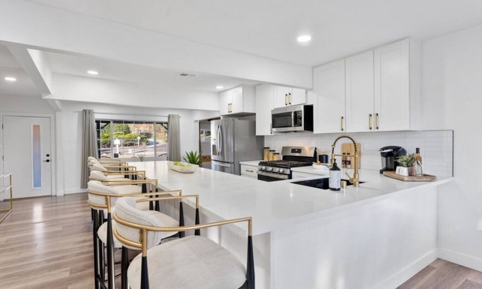 Mount Helix Apartment | 4404 Vista Way La Mesa
