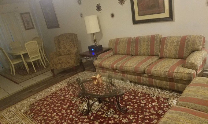 Parker House | 4496 2 Spacious Townhomes side by side 4BR/4BA near Tyndall AFB