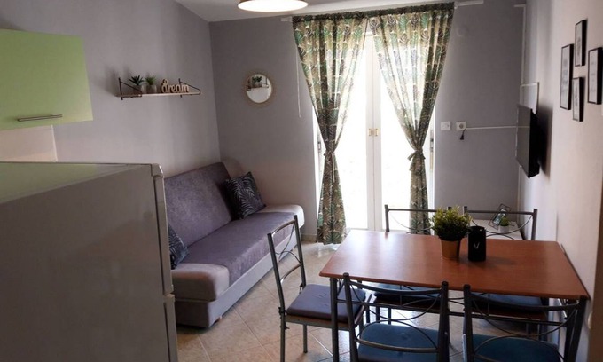 Tribunj Apartment | 45 m² Apartment ∙ 2 bedrooms ∙ 5 guests