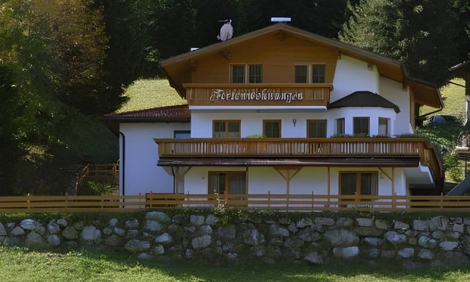 Berwang Apartment | 45 m² Serviced apartment ∙ 4 guests