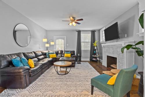 Southwest Garden Apartment | 4500 Botanical Bliss