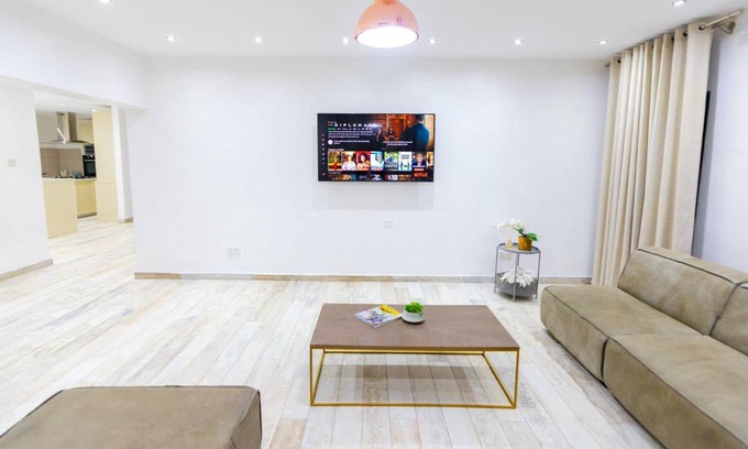 Bulawayo Apartment | 456 Hopeville Escape