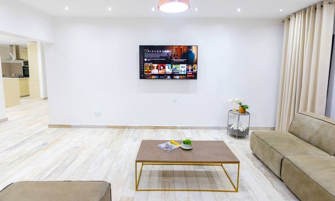 Bulawayo Apartment | 456 Hopeville Escape