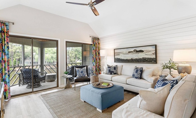 Kiawah Island Condo | 4676 Tennis Club: $150 Beach Gear/Bike Credit, Lagoon Views, Stylish Design!
