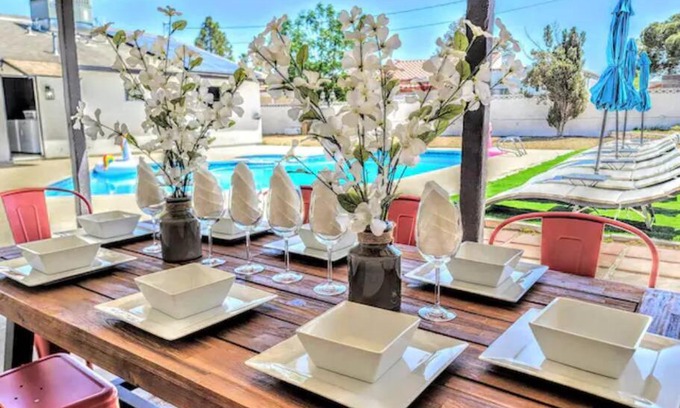 Paradise House | #46Villa Ranch w/Pool & Spa: mins to LV Strip/UNLV